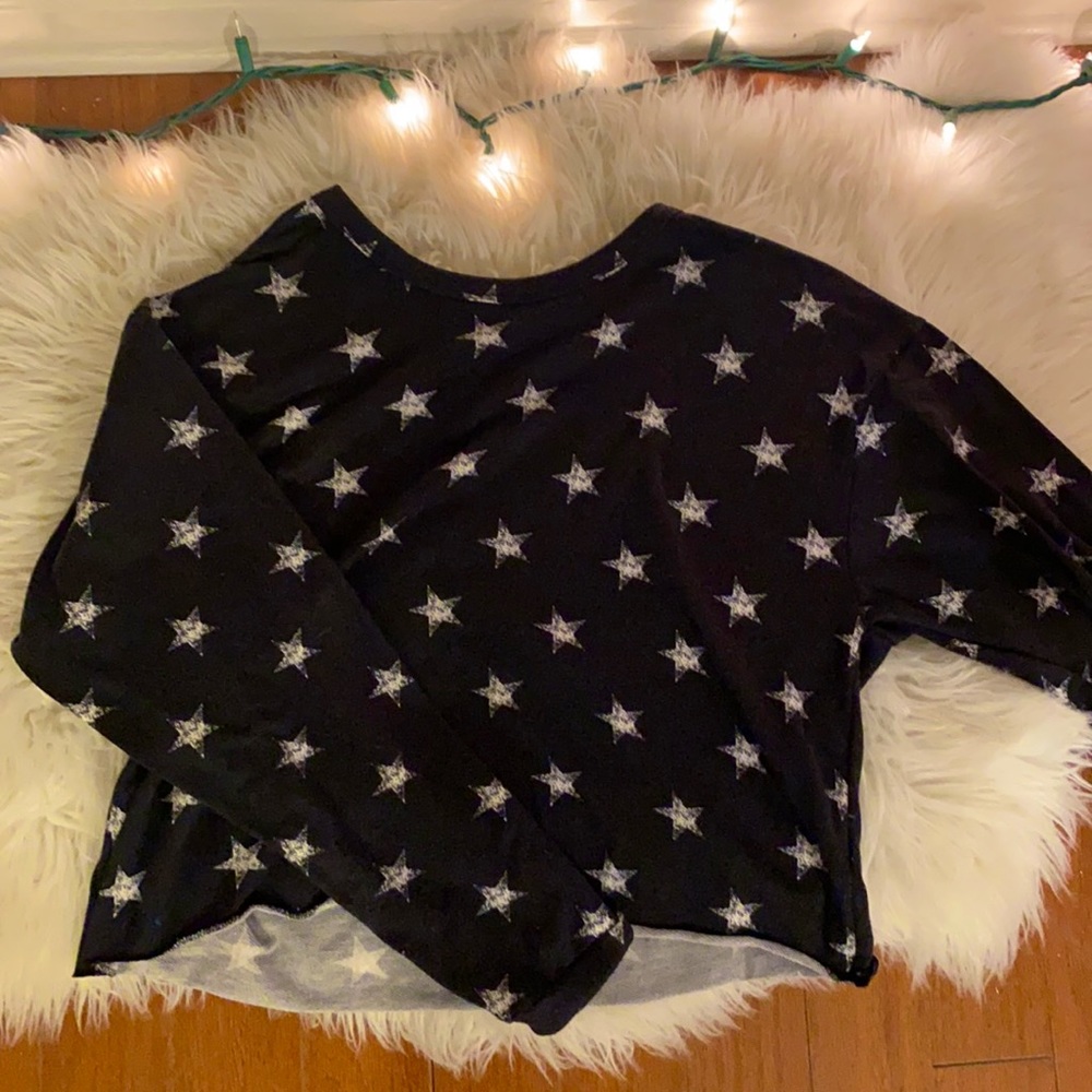 Cropped, soft, long sleeve T-shirt